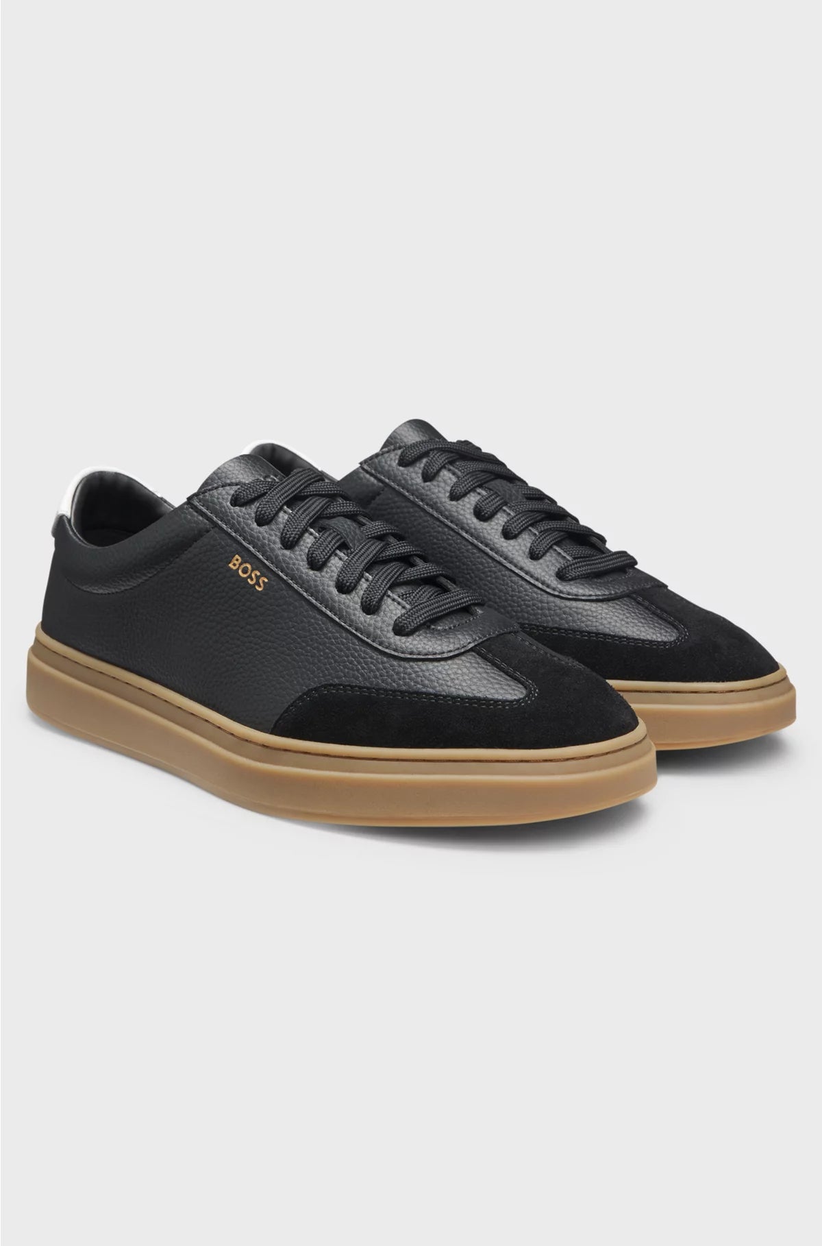 GRAINED-LEATHER TRAINERS WITH CONTRAST BACKTAB