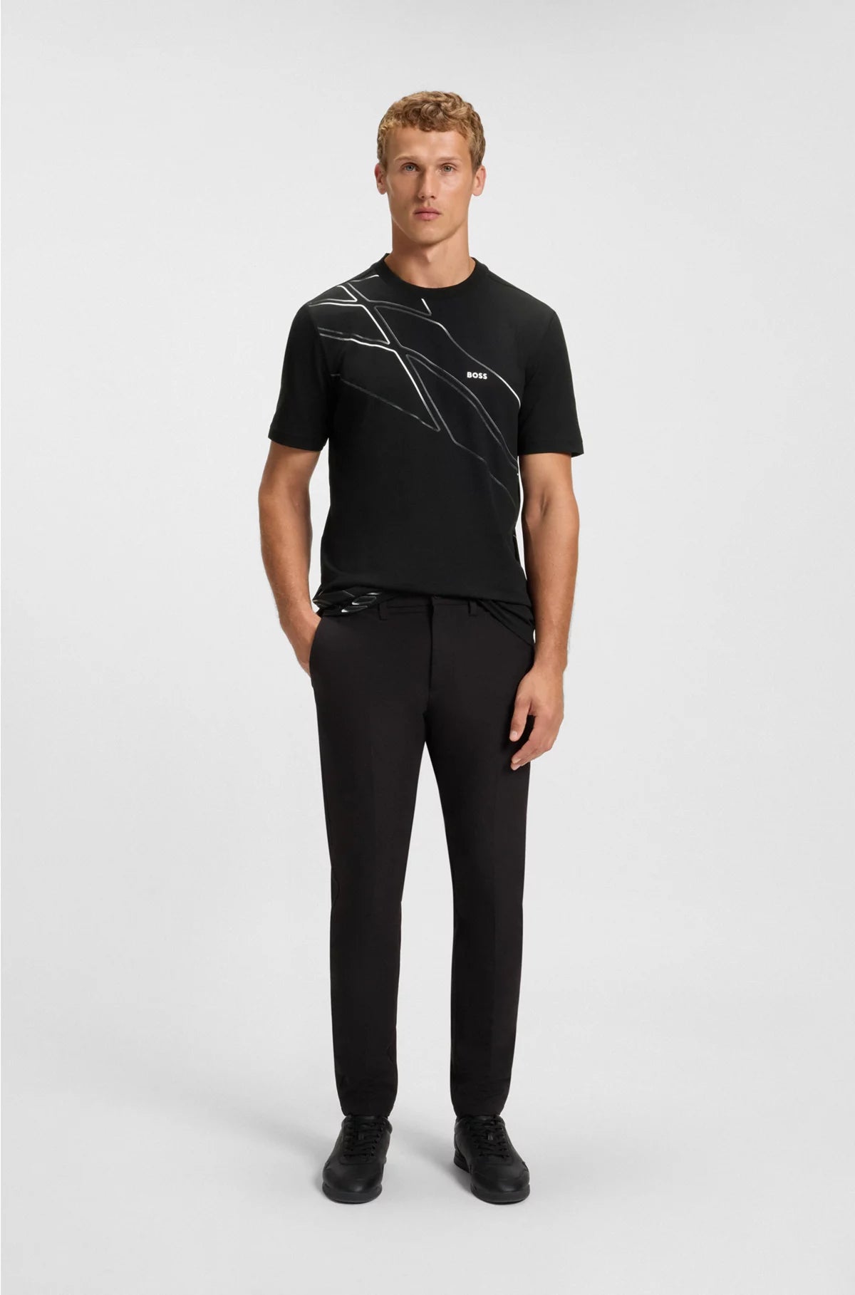 ACTIVE T-SHIRT IN MOISTURE-WICKING STRETCH PIQUE