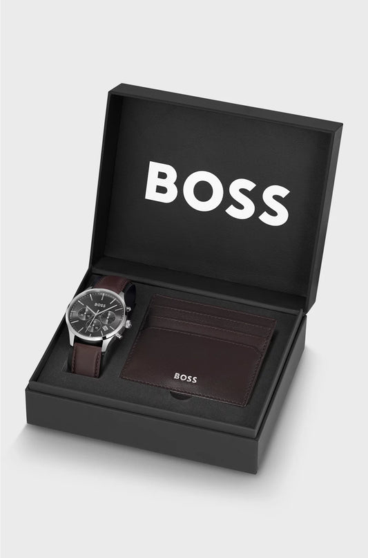 CHRONOGRAPH WATCH AND LEATHER CARD HOLDER GIFT SET